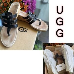 UGG Maddie new black arrivals wedge sandal 🥰